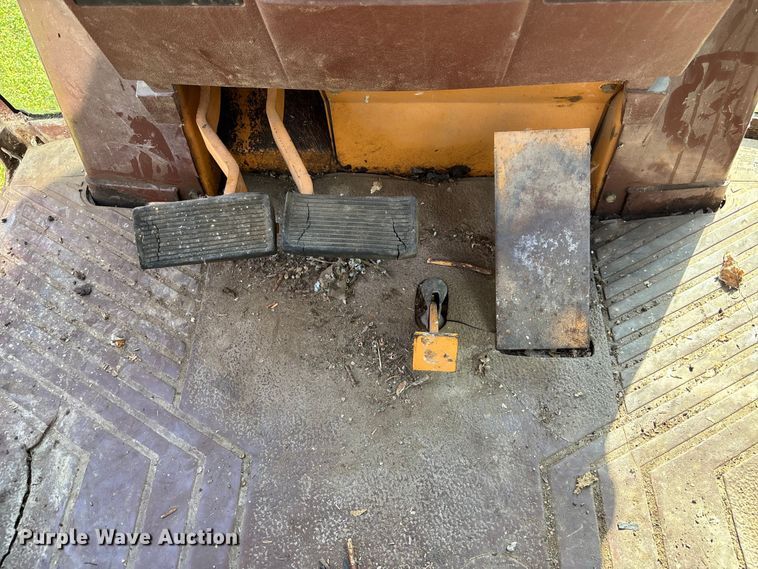 image for item NM9887 1991 Case 580K backhoe