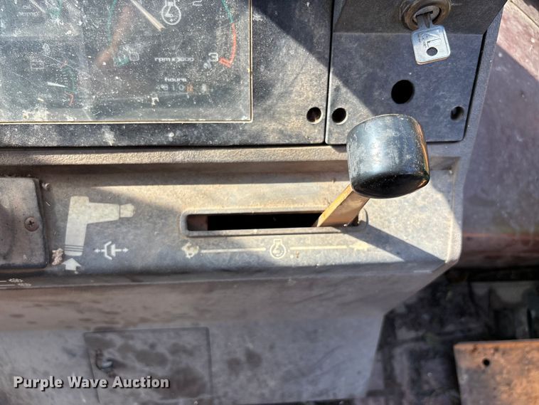 image for item NM9887 1991 Case 580K backhoe