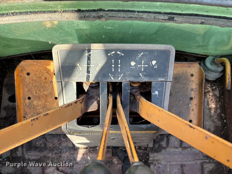 image for item NM9887 1991 Case 580K backhoe
