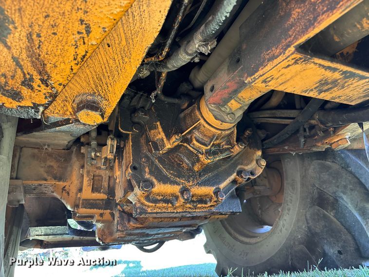 image for item NM9887 1991 Case 580K backhoe