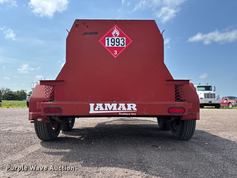 image for item NM9929 2015 Lamar fuel trailer