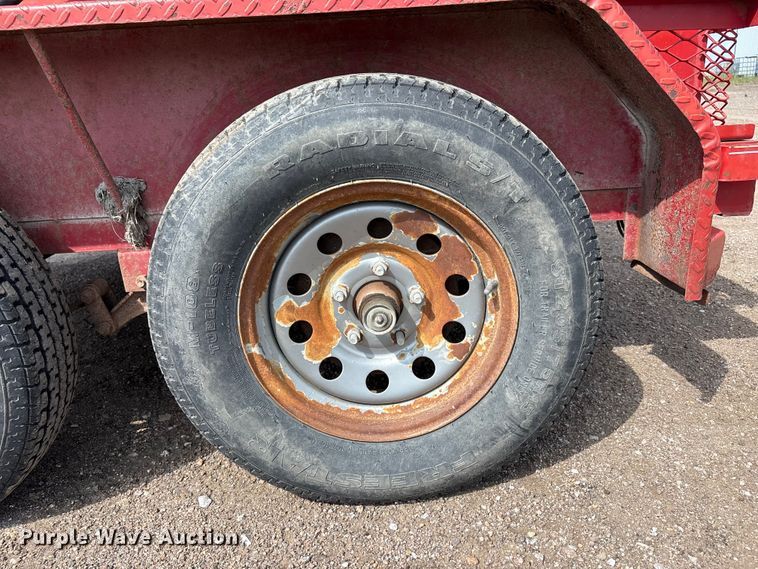 image for item NM9929 2015 Lamar fuel trailer