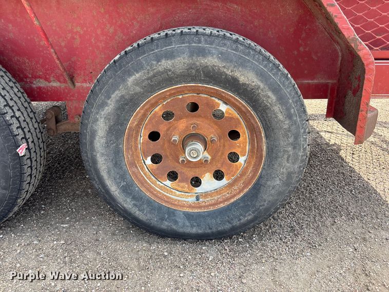 image for item NM9929 2015 Lamar fuel trailer
