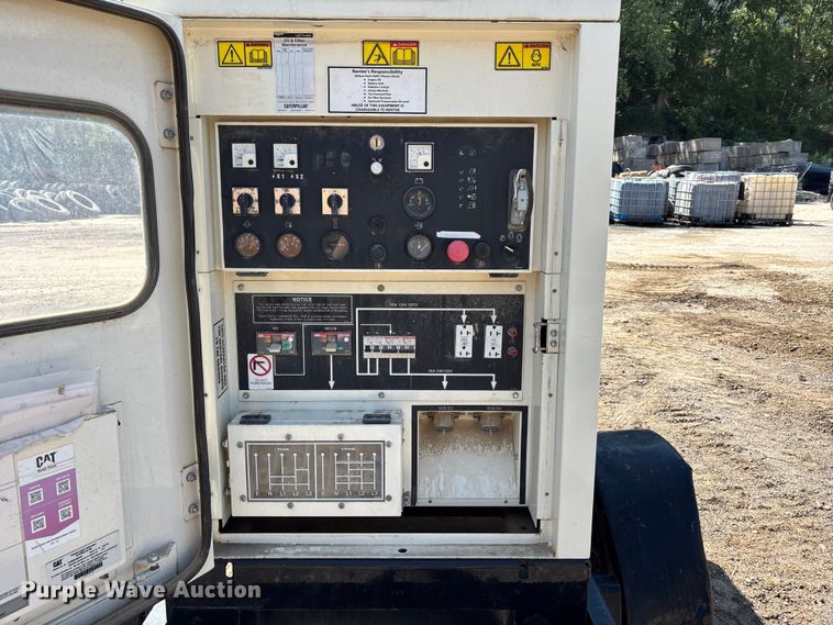 image for item NM9946 2014 Caterpillar XQ20-4 generator