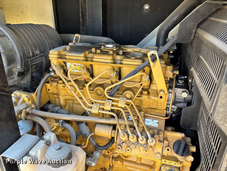 image for item NM9947 2014 Caterpillar XQ20-4 generator