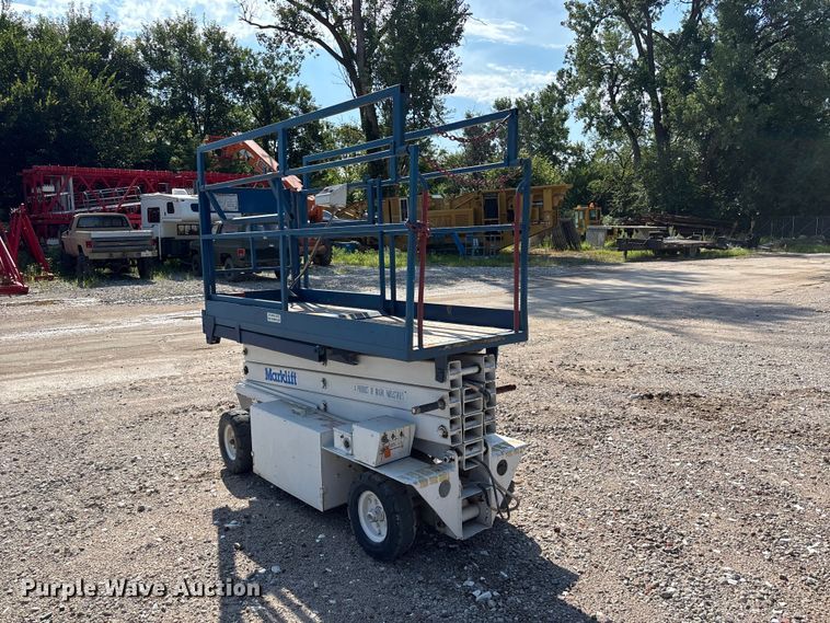 image for item NM9952 Marklift J19EP scissor lift
