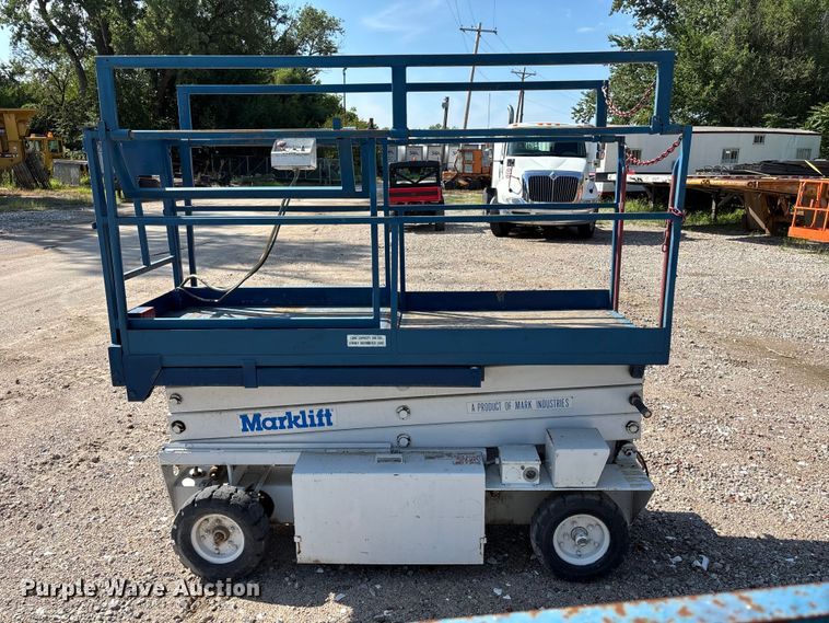 image for item NM9952 Marklift J19EP scissor lift