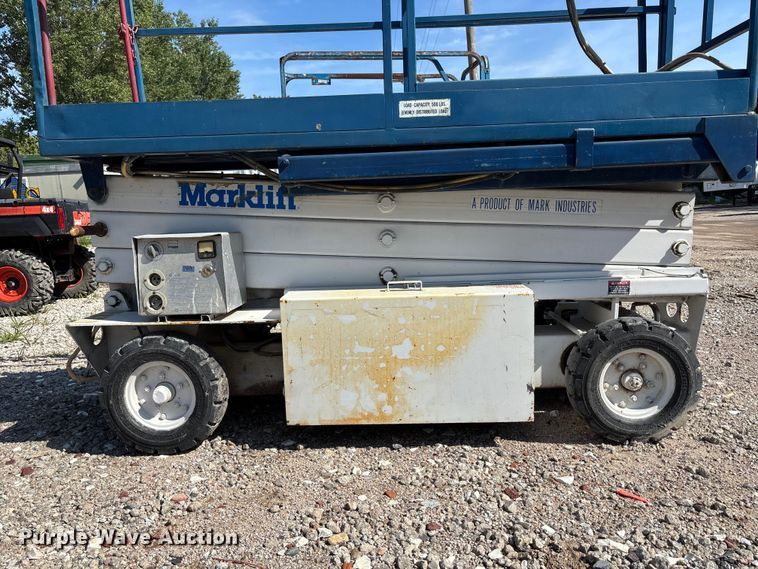 image for item NM9952 Marklift J19EP scissor lift