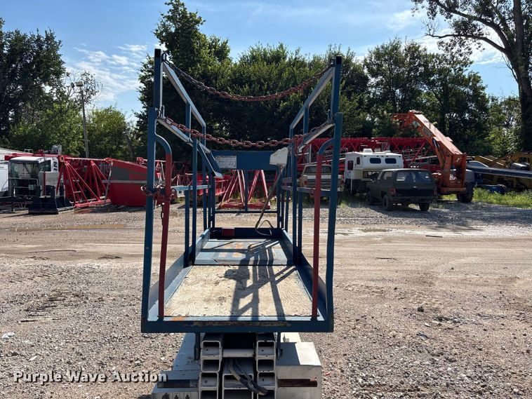 image for item NM9952 Marklift J19EP scissor lift