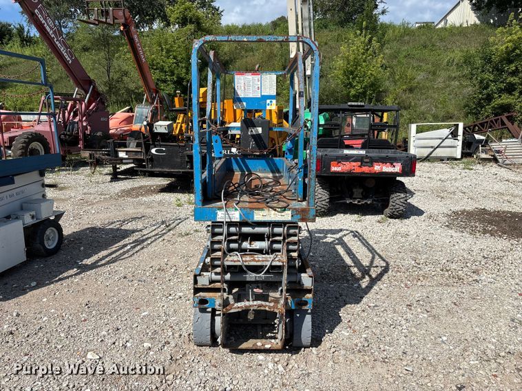 image for item NM9953 Genie GS-1930 scissor lift