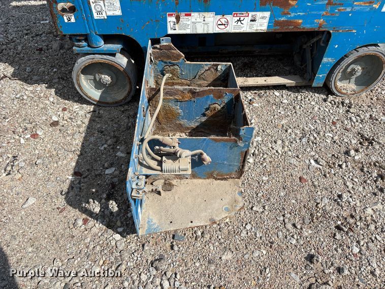 image for item NM9953 Genie GS-1930 scissor lift