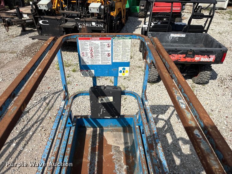 image for item NM9953 Genie GS-1930 scissor lift