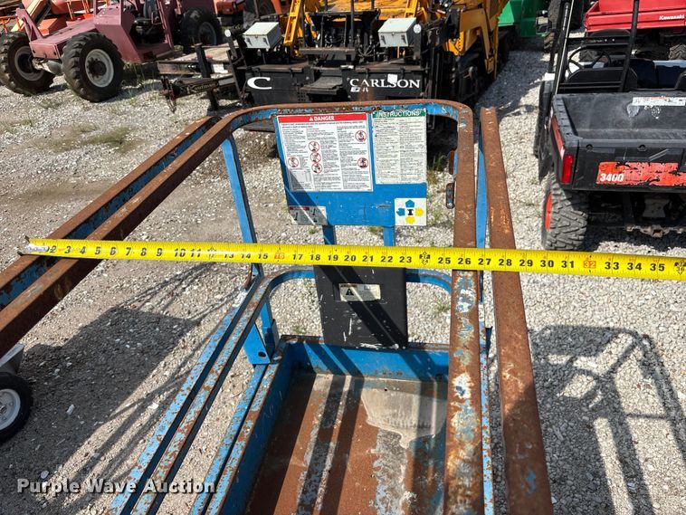 image for item NM9953 Genie GS-1930 scissor lift