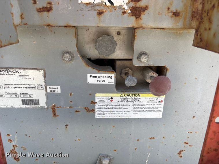 image for item NM9954 SkyJack SJ4626 Scissor lift