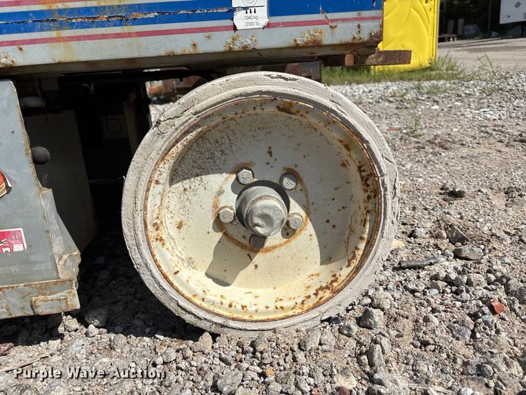 image for item NM9954 SkyJack SJ4626 Scissor lift