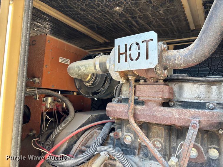 image for item NM9958 2002 Generac 2823260100 generator