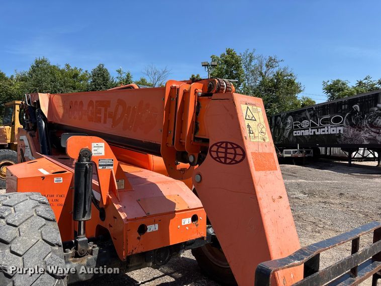 image for item NM9960 2015 JLG 6042 telehandler