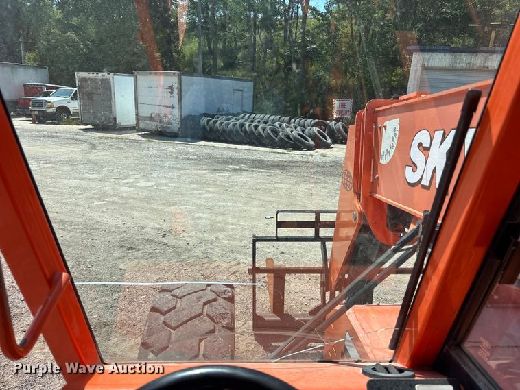image for item NM9960 2015 JLG 6042 telehandler