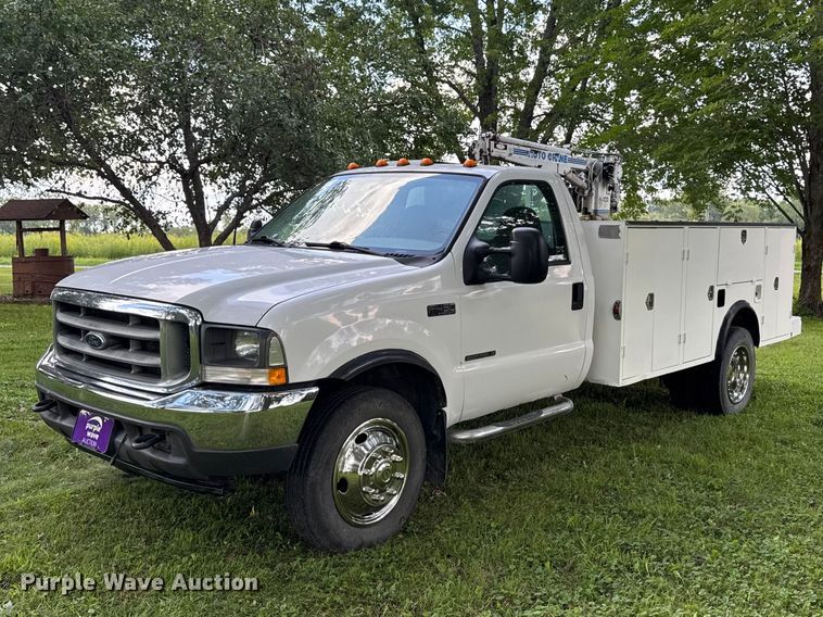 image for item OE9696 2003 Ford F450 Super Duty utility / service truck