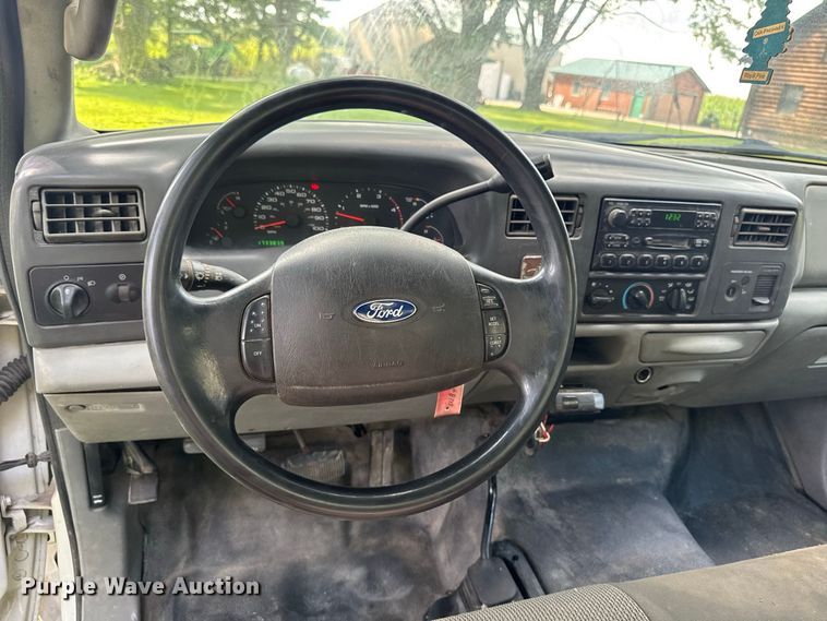 image for item OE9696 2003 Ford F450 Super Duty utility / service truck
