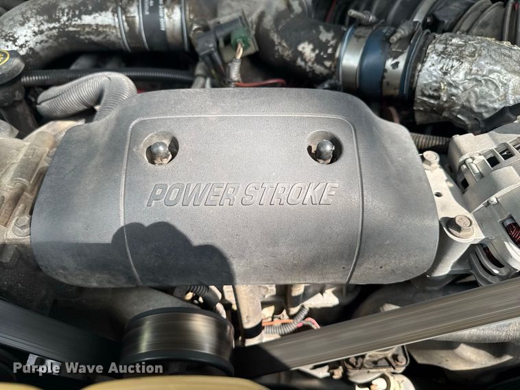 image for item OE9696 2003 Ford F450 Super Duty utility / service truck