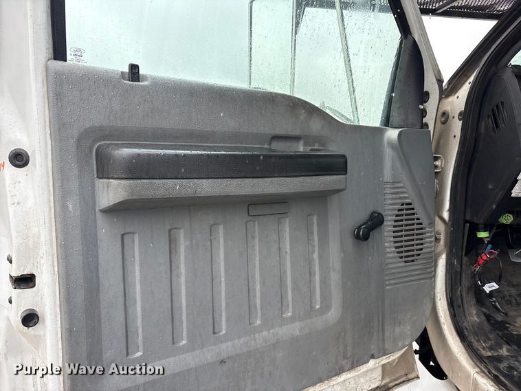 image for item YA2807 2015 Ford F750 Super Duty forestry bucket truck