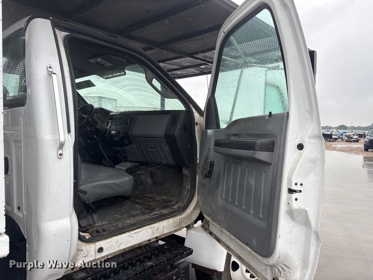image for item YA2807 2015 Ford F750 Super Duty forestry bucket truck