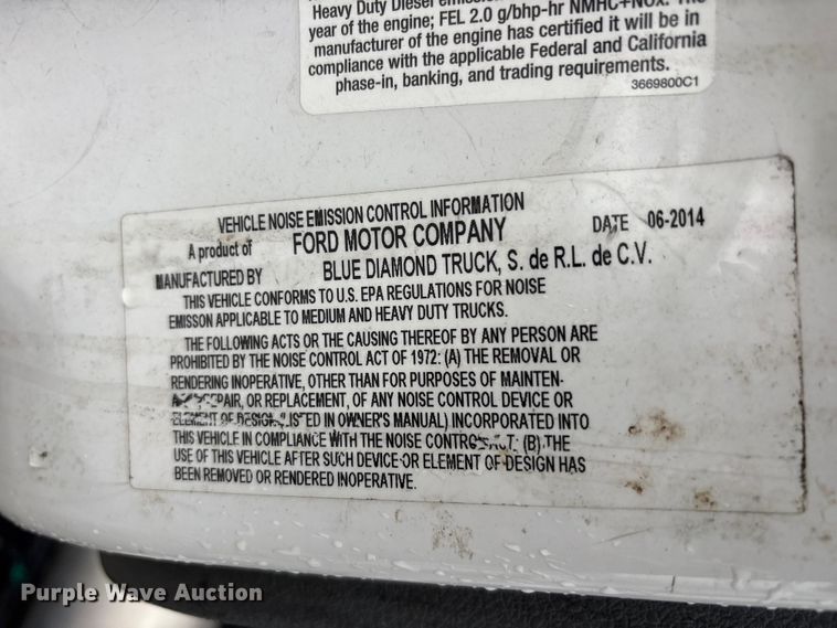 image for item YA2807 2015 Ford F750 Super Duty forestry bucket truck
