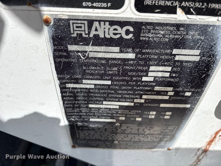 image for item YA3445 2016 Ford F750 forestry bucket truck