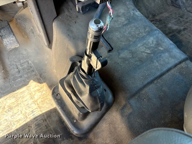 image for item YA3445 2016 Ford F750 forestry bucket truck