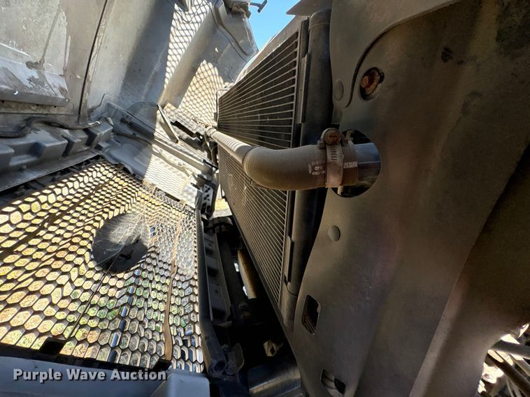 image for item YA3445 2016 Ford F750 forestry bucket truck