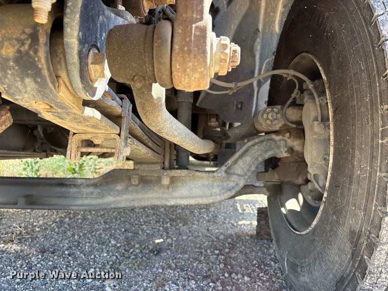 image for item YA3445 2016 Ford F750 forestry bucket truck