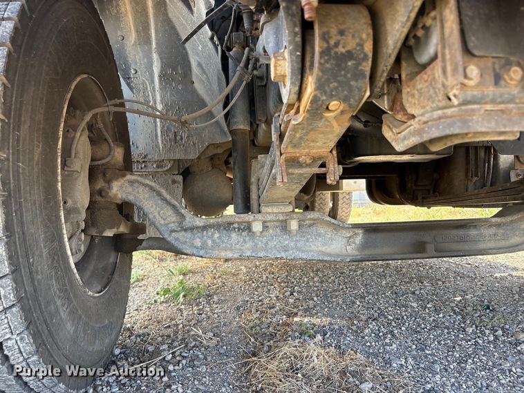 image for item YA3445 2016 Ford F750 forestry bucket truck