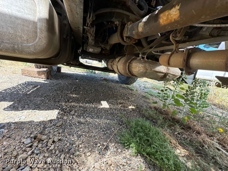 image for item YA3445 2016 Ford F750 forestry bucket truck