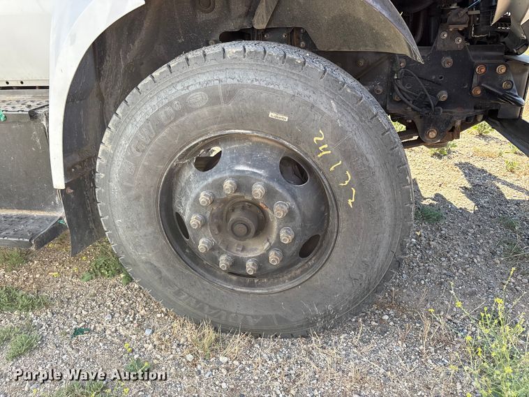 image for item YA3445 2016 Ford F750 forestry bucket truck