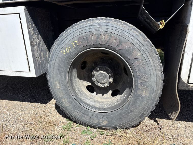 image for item YA3445 2016 Ford F750 forestry bucket truck