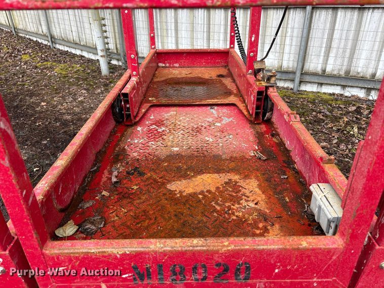 image for item YA3470 2018 MEC 1330SE scissor lift