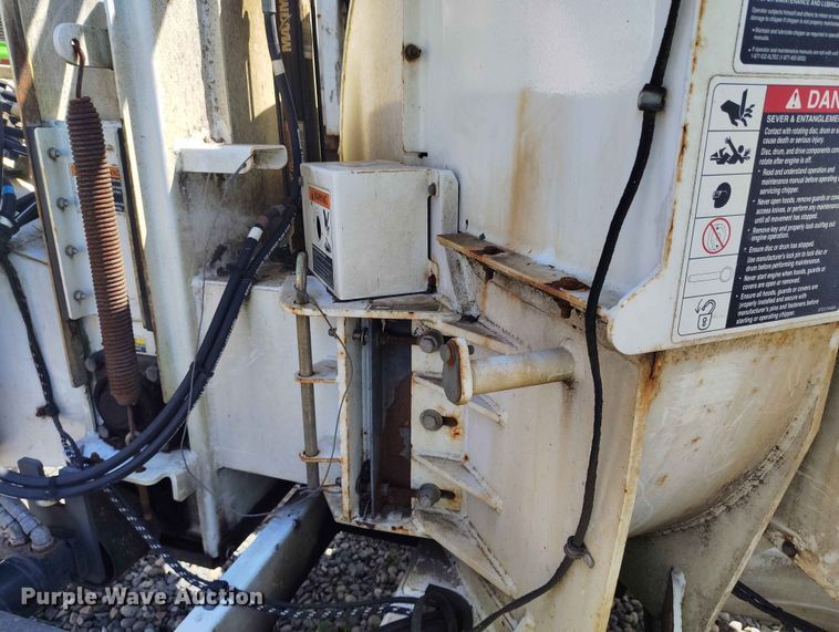 image for item YA3507 2017 Altec DC1317 wood chipper