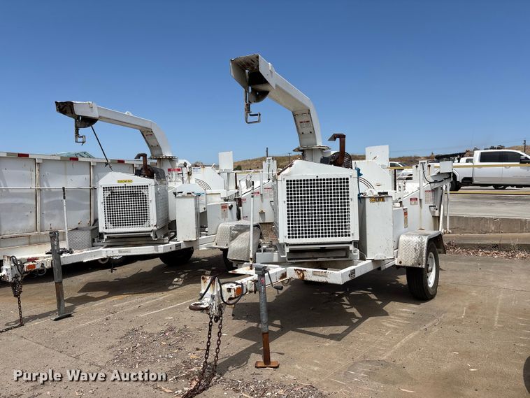 2015 Bandit 200UC wood chipper