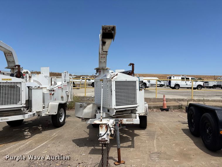 image for item YA3529 2015 Bandit 200UC wood chipper