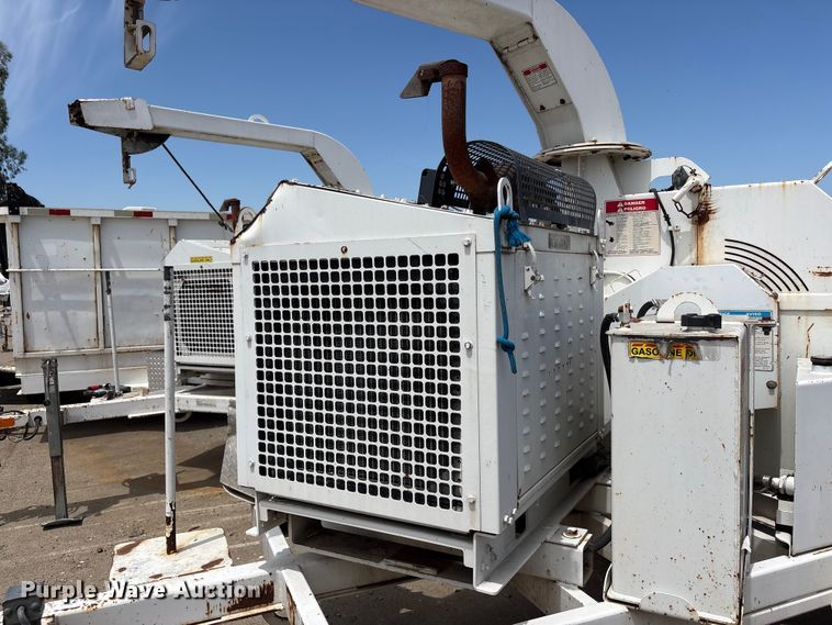 image for item YA3529 2015 Bandit 200UC wood chipper