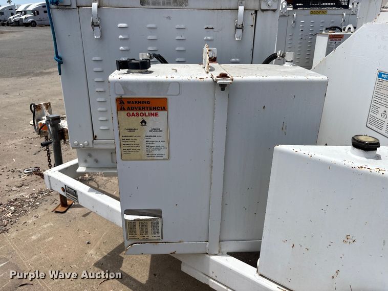 image for item YA3529 2015 Bandit 200UC wood chipper