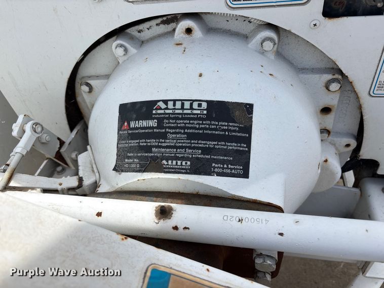 image for item YA3529 2015 Bandit 200UC wood chipper