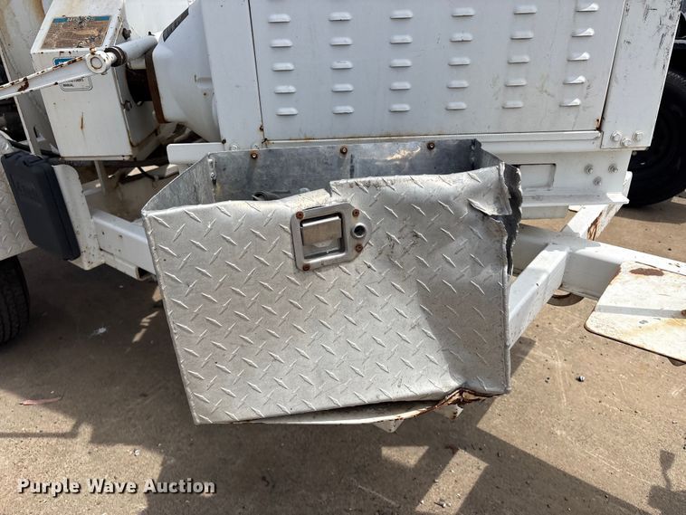 image for item YA3529 2015 Bandit 200UC wood chipper