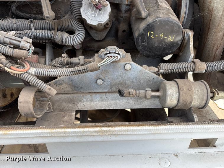 image for item YA3529 2015 Bandit 200UC wood chipper