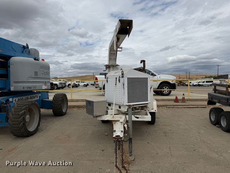 image for item YA3531 2015 Bandit 200UC wood chipper