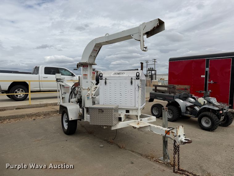 image for item YA3531 2015 Bandit 200UC wood chipper