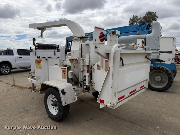 image for item YA3531 2015 Bandit 200UC wood chipper