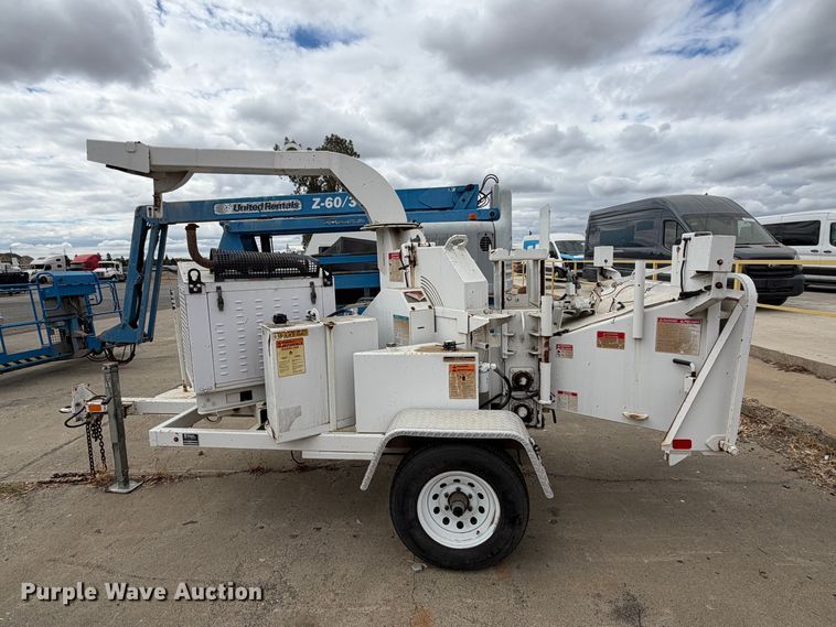 image for item YA3531 2015 Bandit 200UC wood chipper