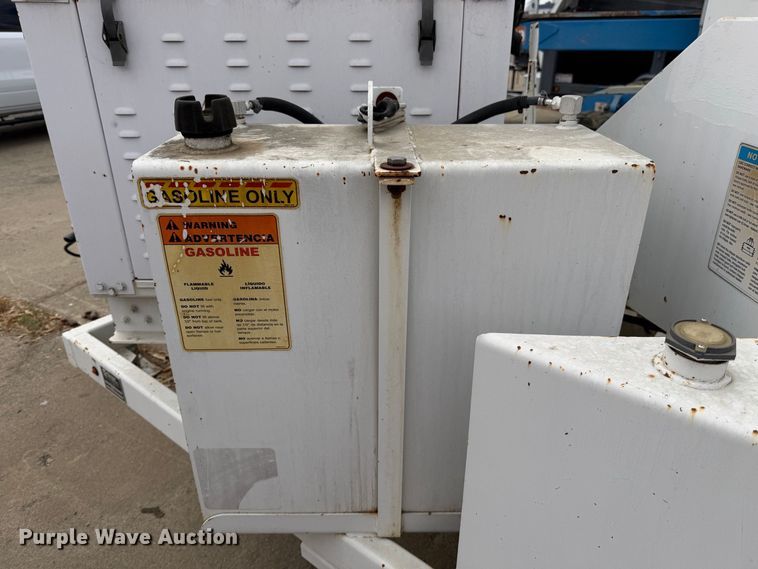image for item YA3531 2015 Bandit 200UC wood chipper